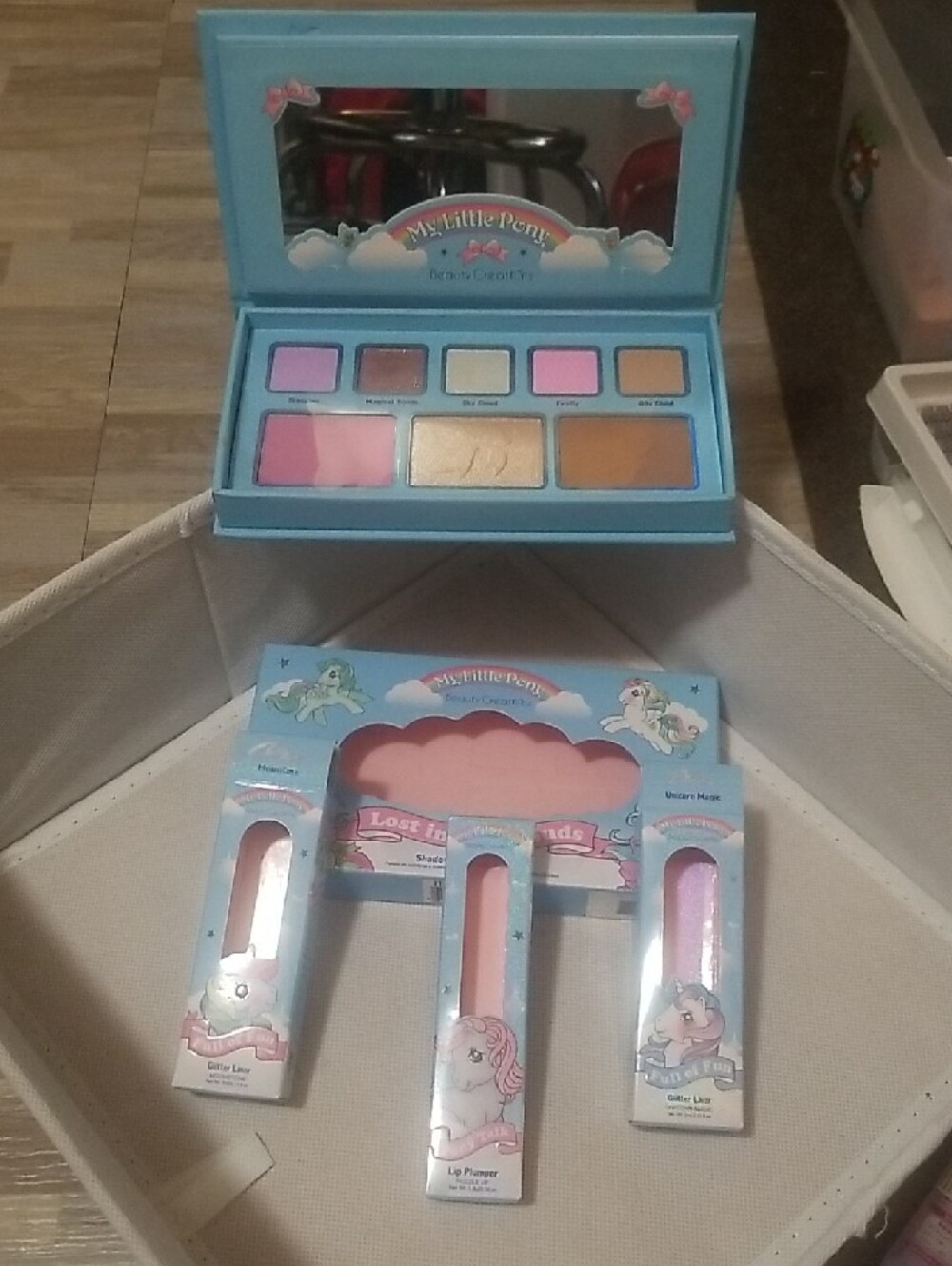 My Little Pony Lost In The Clouds Makeup Bundle - Picture 2 of 16